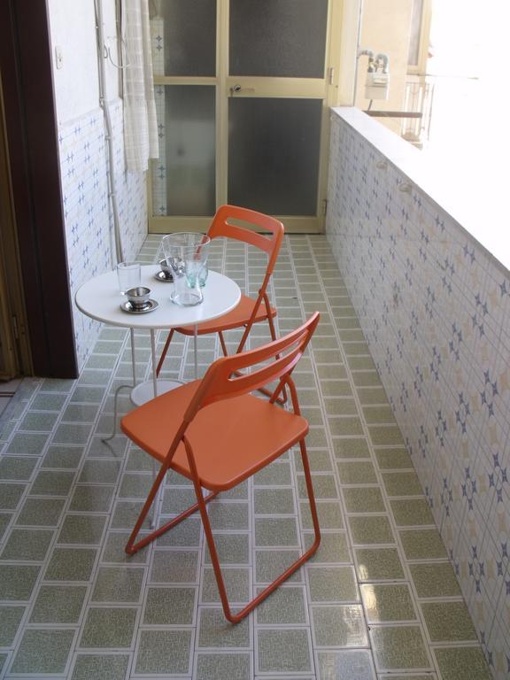 A Tre Passi Dal Centro Hotel Палермо Екстериор снимка