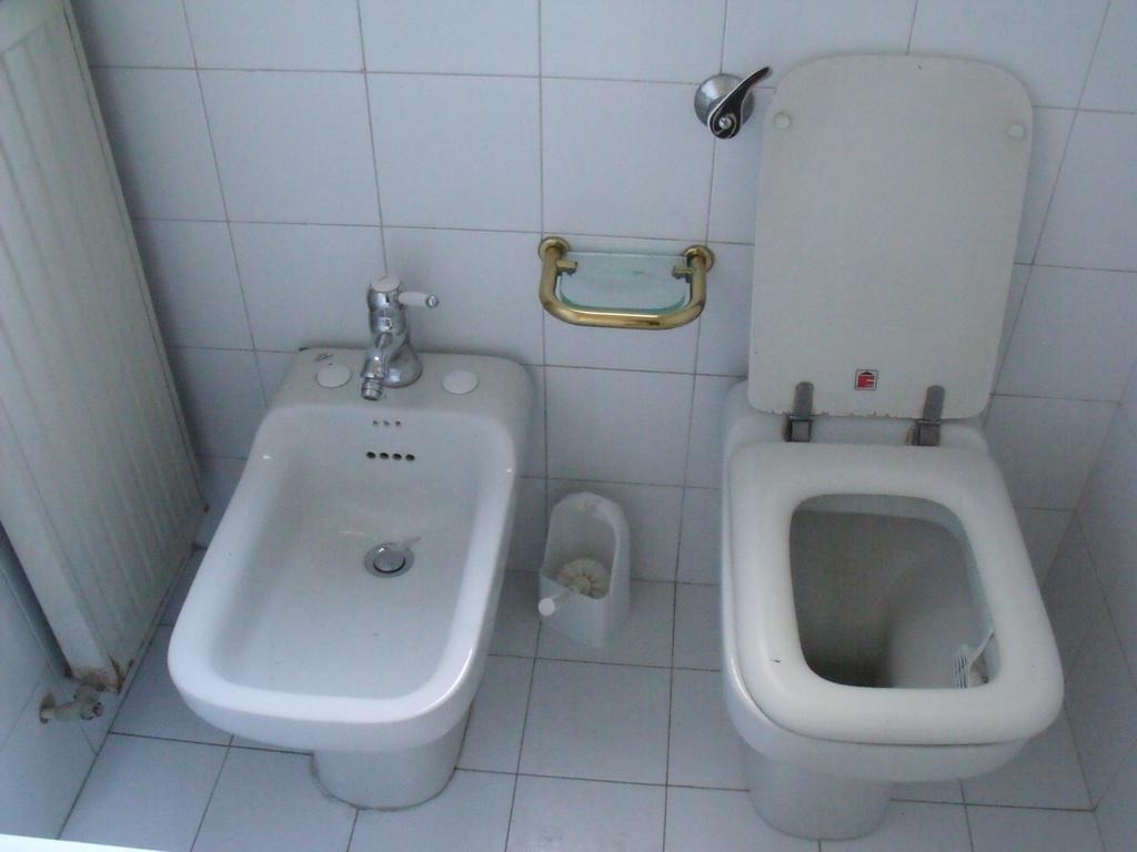 A Tre Passi Dal Centro Hotel Палермо Екстериор снимка