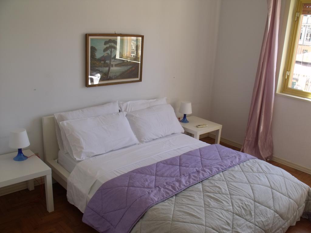 A Tre Passi Dal Centro Hotel Палермо Екстериор снимка